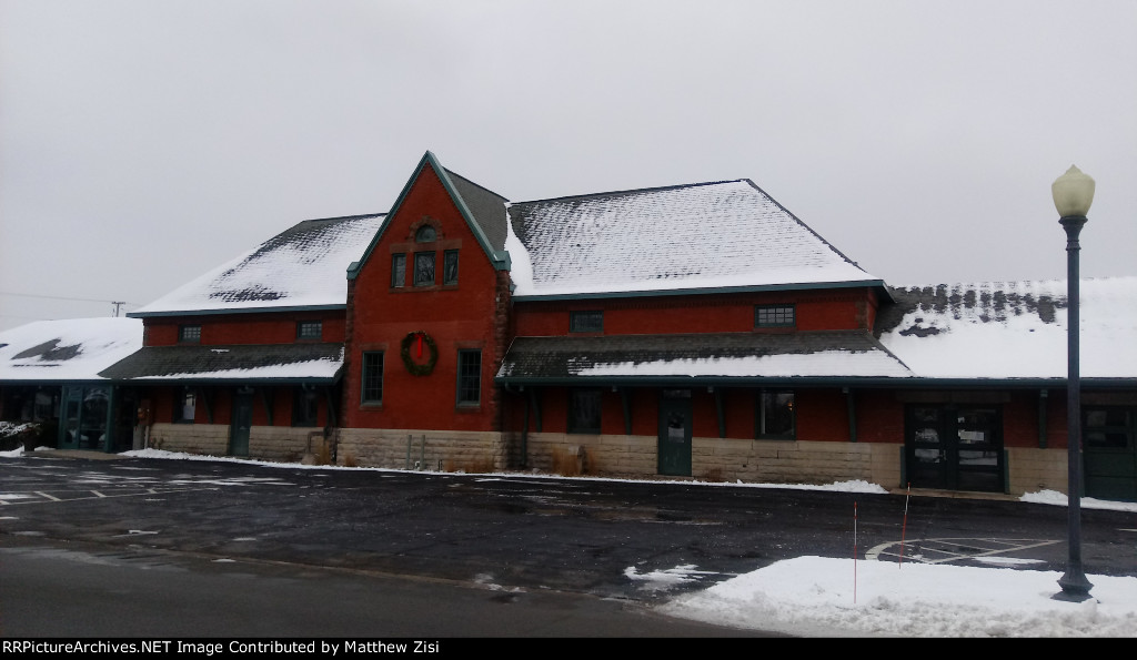 Neenah-Menasha C&NW Depot